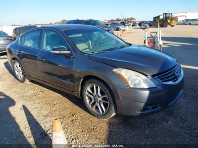 NISSAN ALTIMA 2010