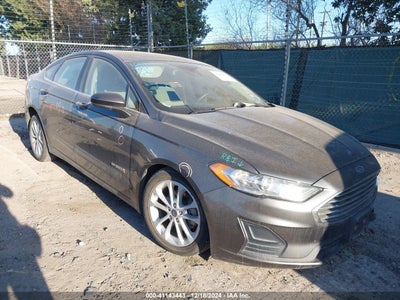 FORD FUSION HYBRID 2019