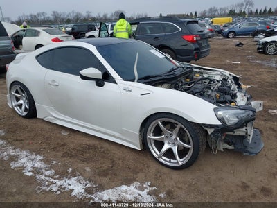 SCION FR-S 2013