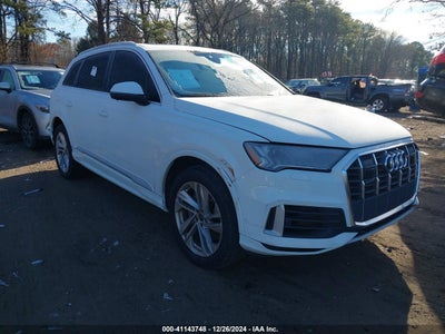 AUDI Q7 2023