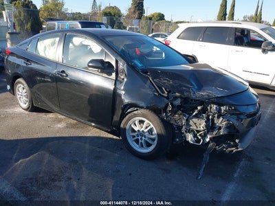 TOYOTA PRIUS PRIME 2021