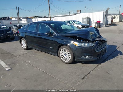 FORD FUSION HYBRID 2016