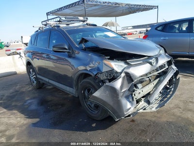 TOYOTA RAV4 2018
