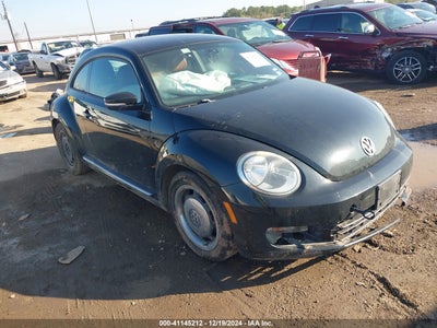 VOLKSWAGEN BEETLE 2015