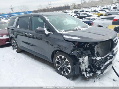 KIA CARNIVAL MPV 2024