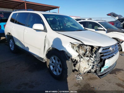 TOYOTA HIGHLANDER 2011