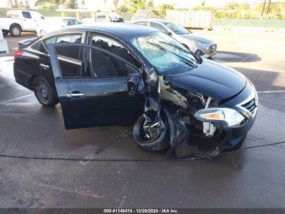 NISSAN VERSA 2017