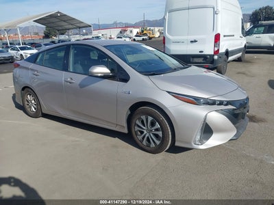 TOYOTA PRIUS PRIME 2020