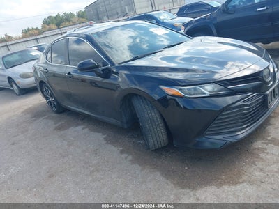 TOYOTA CAMRY 2018