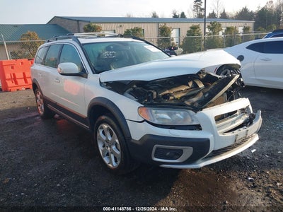 VOLVO XC70 2010