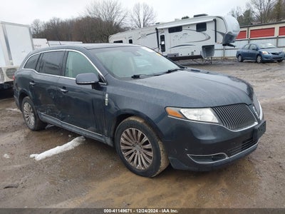 LINCOLN MKT 2013