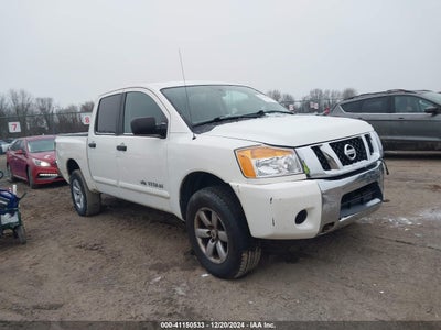 NISSAN TITAN 2011