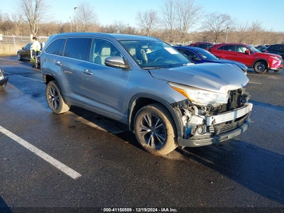 TOYOTA HIGHLANDER 2016