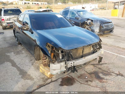 INFINITI G37 2013
