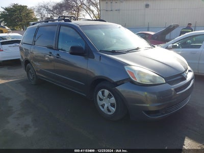 TOYOTA SIENNA 2005