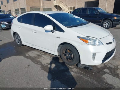 TOYOTA PRIUS 2014