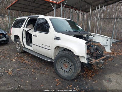 CADILLAC ESCALADE ESV 2014
