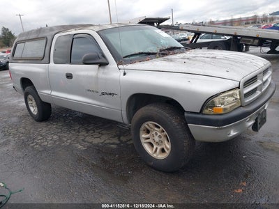 DODGE DAKOTA 2001