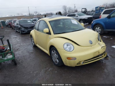 VOLKSWAGEN NEW BEETLE 2000
