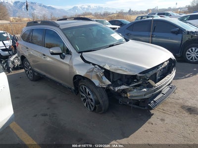 SUBARU OUTBACK 2015