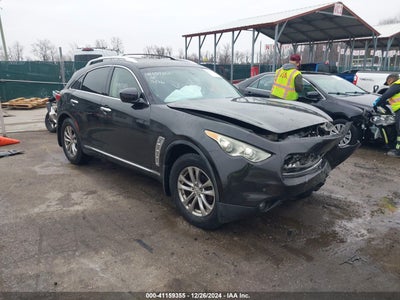 INFINITI FX35 2011