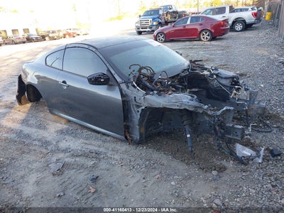 INFINITI G37 2012