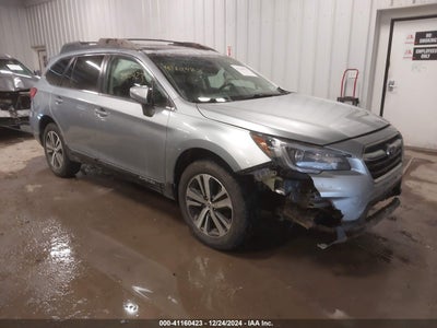 SUBARU OUTBACK 2018