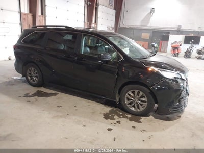 TOYOTA SIENNA 2022