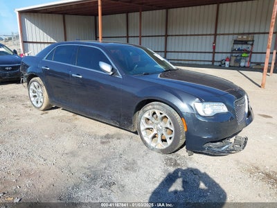 CHRYSLER 300 2019