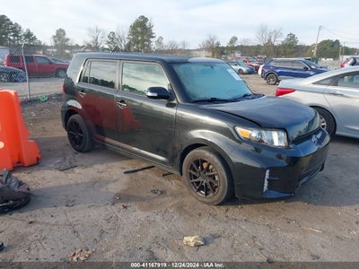 SCION XB 2013