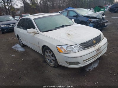 TOYOTA AVALON 2000