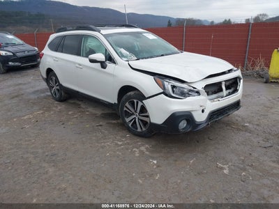 SUBARU OUTBACK 2018