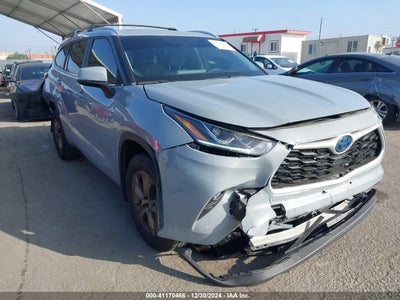 TOYOTA HIGHLANDER 2023