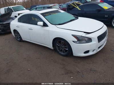 NISSAN MAXIMA 2014