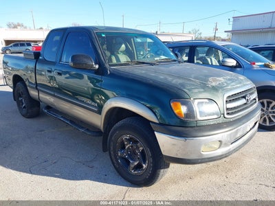 TOYOTA TUNDRA 2002