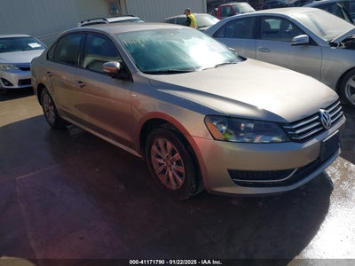 VOLKSWAGEN PASSAT 2015
