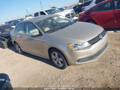 VOLKSWAGEN JETTA 2013