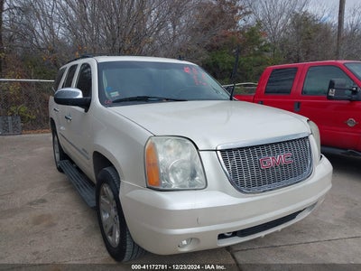 GMC YUKON 2011