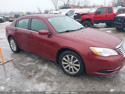 CHRYSLER 200 2013