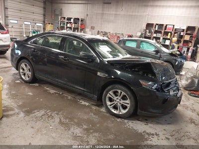 FORD TAURUS 2017