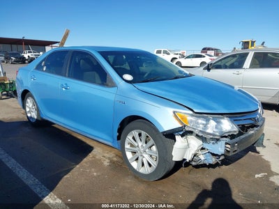 TOYOTA CAMRY HYBRID 2013