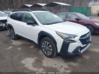 SUBARU OUTBACK 2024