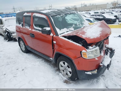 HONDA ELEMENT 2010