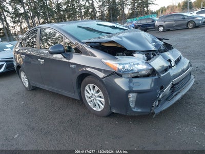 TOYOTA PRIUS PLUG-IN 2012