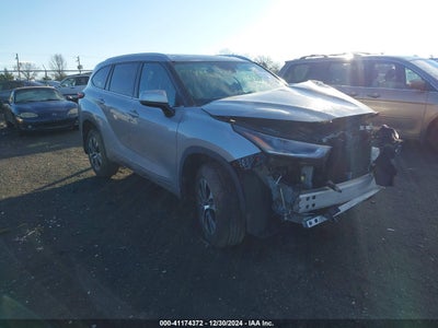 TOYOTA HIGHLANDER 2021