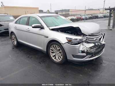 FORD TAURUS 2018