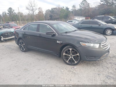 FORD TAURUS 2015