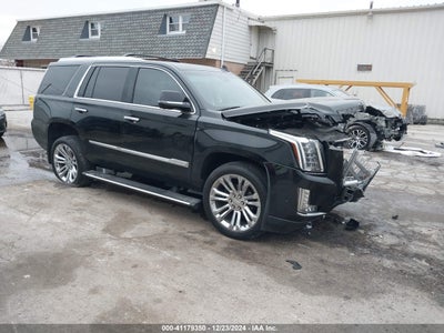 CADILLAC ESCALADE 2017