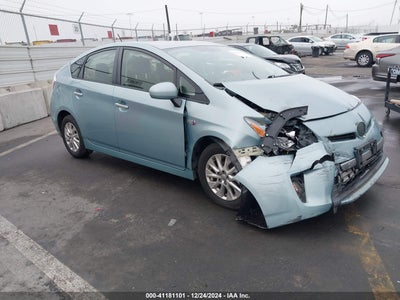 TOYOTA PRIUS PLUG-IN 2014