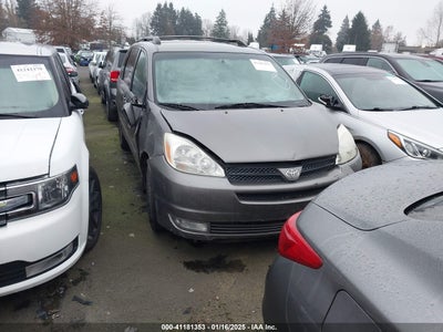 TOYOTA SIENNA 2004
